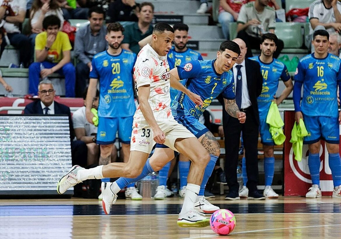 ElPozo cae ante el Peñíscola y ya piensa en el ‘playoff’