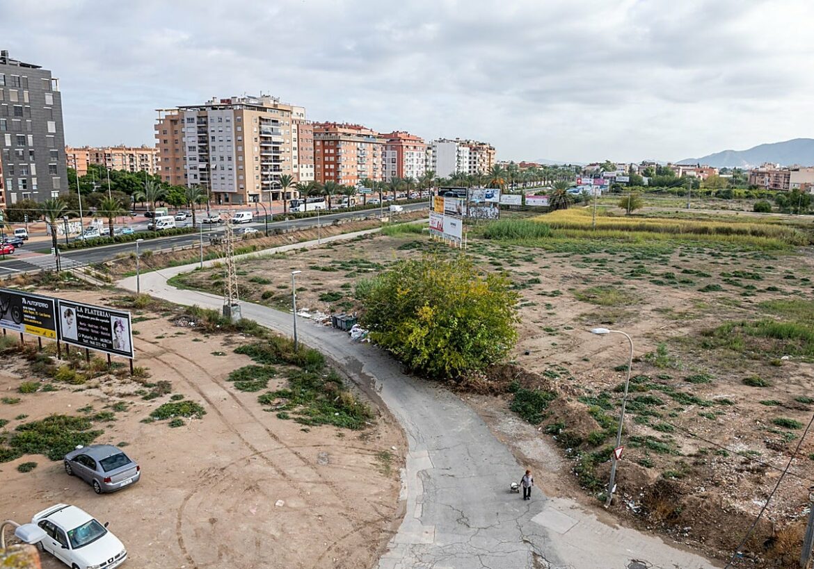 El riesgo de inundación obliga a elevar un metro la nueva urbanización de la Ronda Sur de Murcia