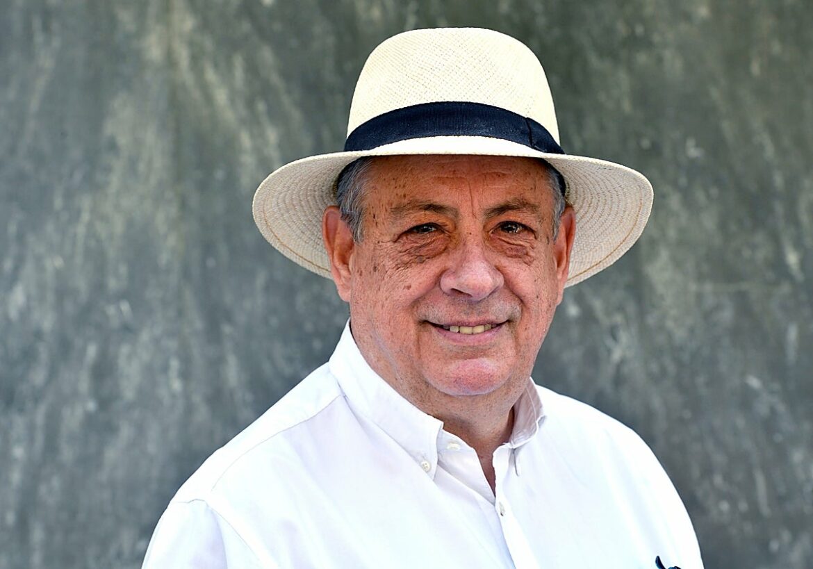 Jorge Novella, profesor de la UMU, gana el Premio Nacional de edición universitaria en la categoría de mejor monografía de Ciencias Sociales