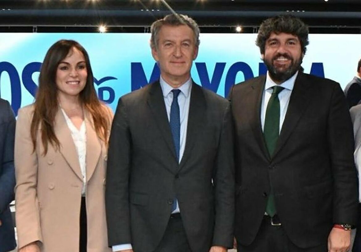Feijóo confirma que Rebeca Pérez será la candidata de su partido a la alcaldía de Murcia en las elecciones de 2027