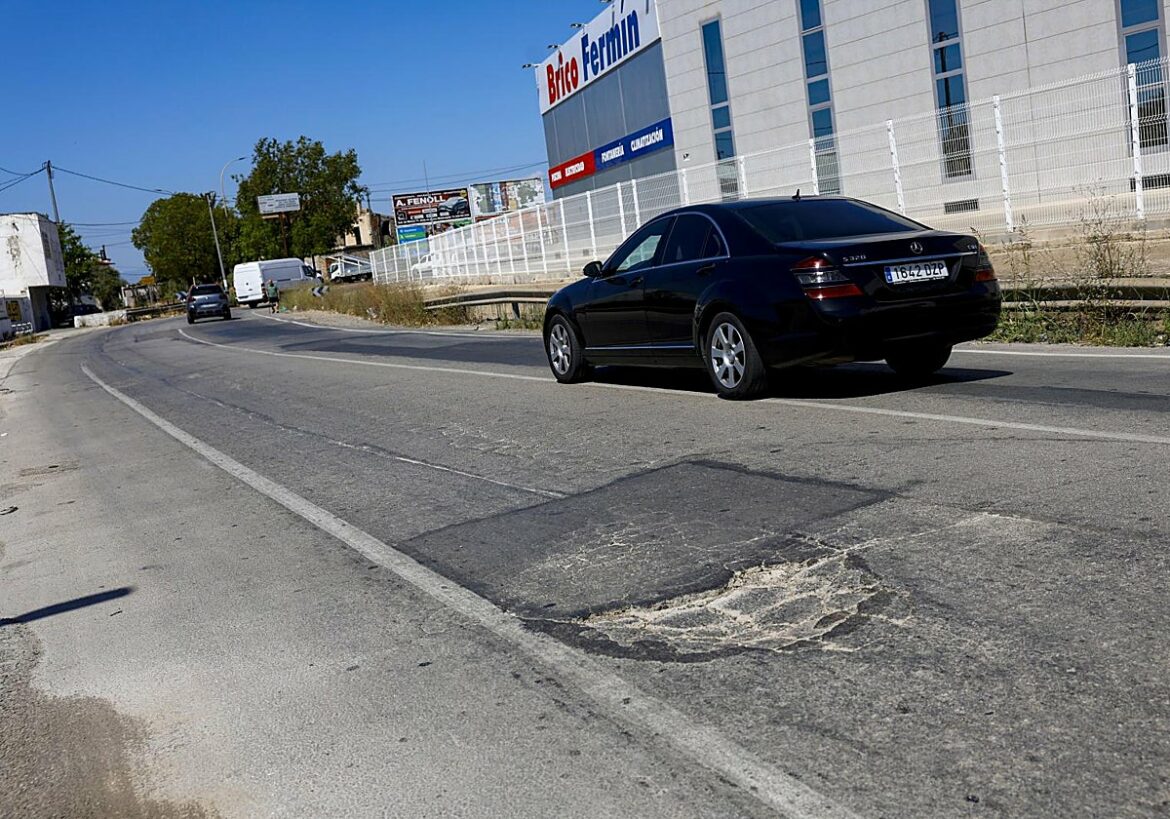 El servicio de mantenimiento de vías en pedanías de Murcia arranca desde esta semana