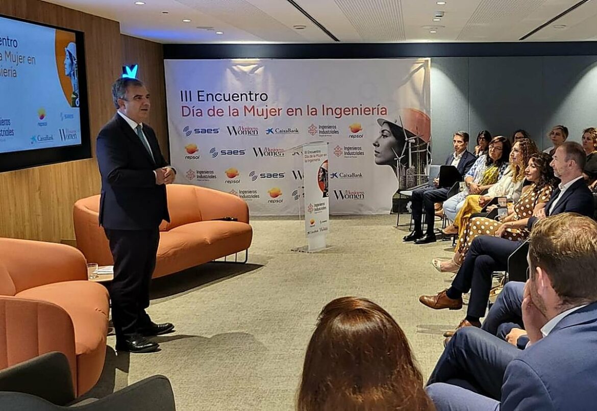 La futura Ley de Ciencia de la Región buscará impulsar las mujeres matriculadas en ingenierías