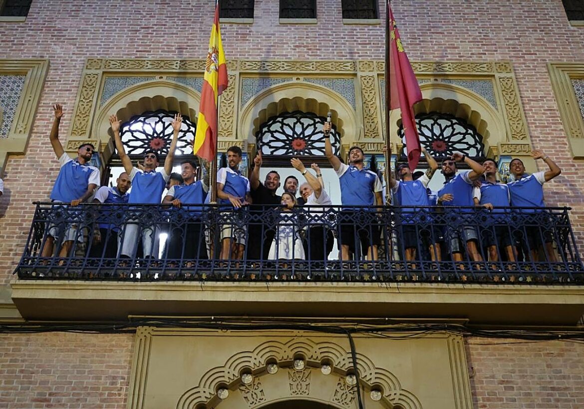 Águilas sueña despierta con los héroes de Sa Pobla