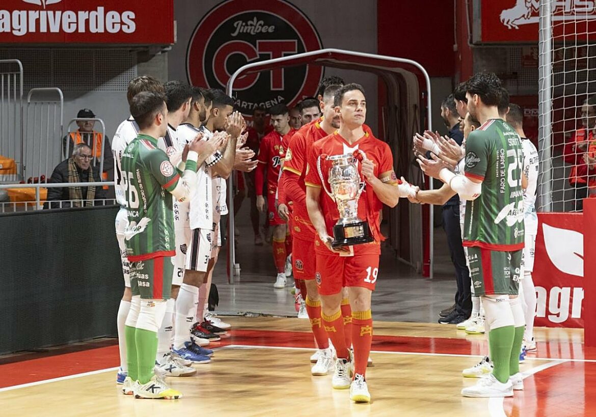 Otro título, dos ‘final four’ y un amargo final para el Jimbee