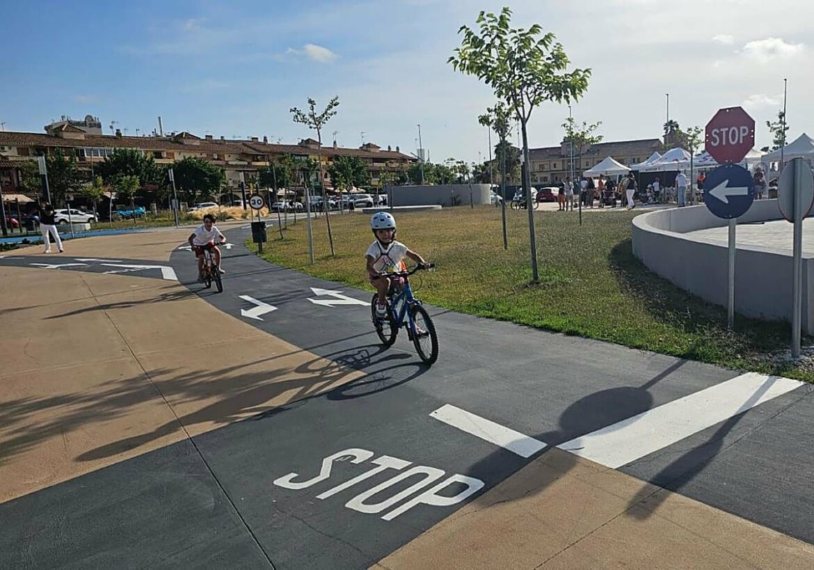 El nuevo Parque de Educación y Seguridad Vial de Los Alcázares abre sus puertas junto a la avenida Río Narcea