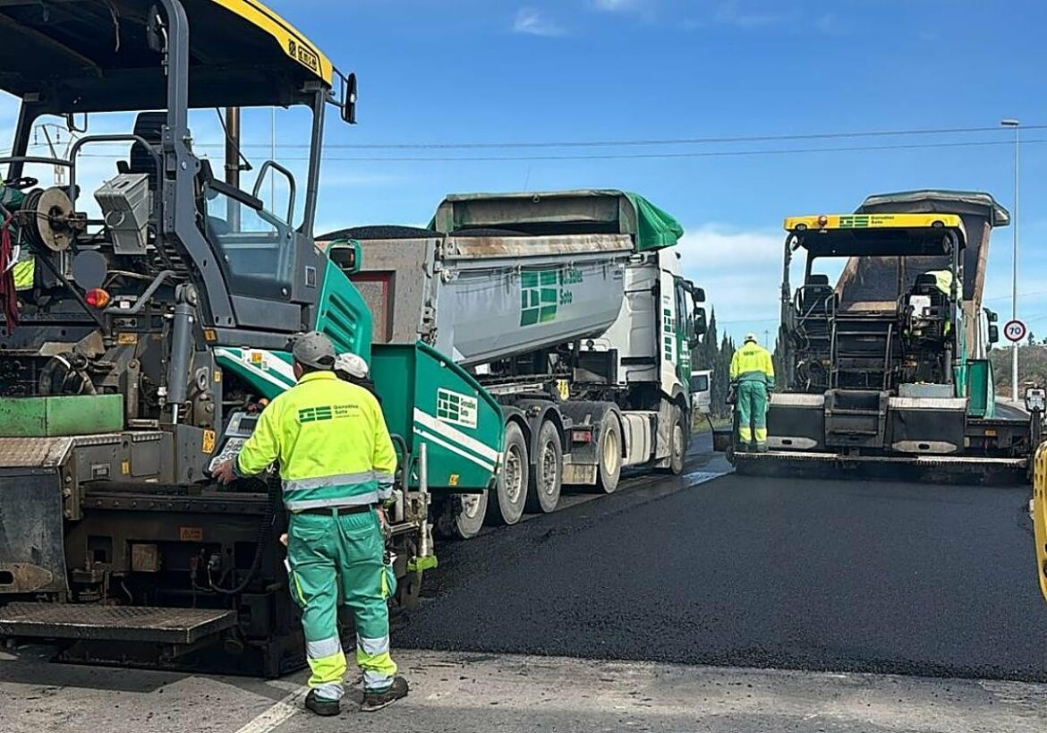 Trabajos de reasfaltado en Perín, El Portús y Molinos Marfagones