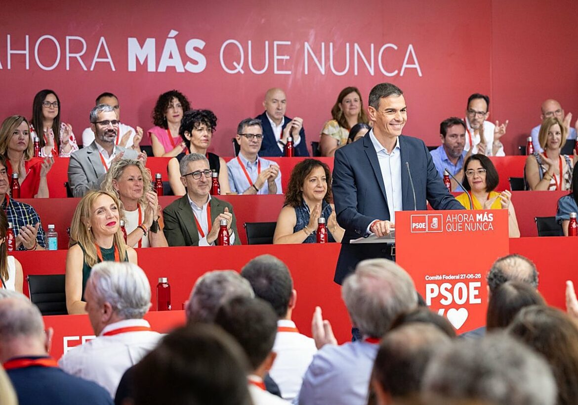 Las primarias exprés dejan a Lucas como única alternativa del PSRM para las elecciones