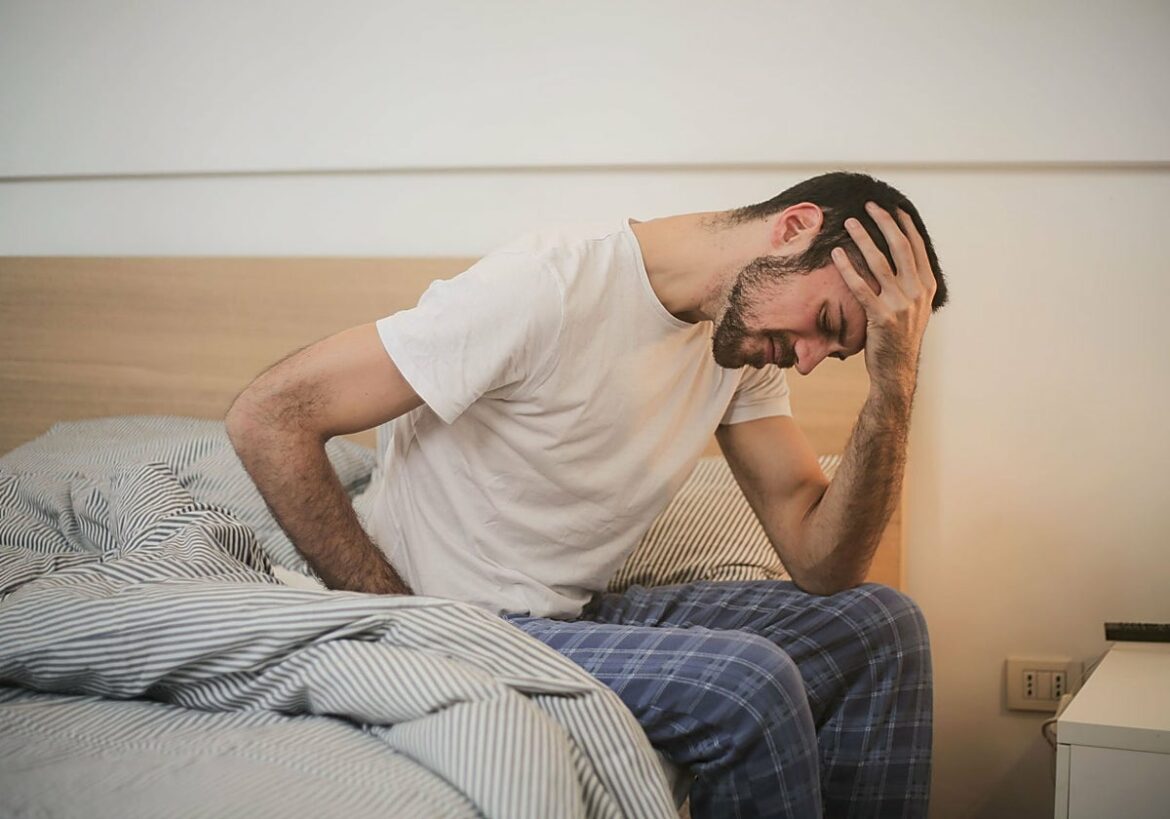 Los cinco alimentos que ayudan con la resaca, según el farmacéutico más famoso de Instagram