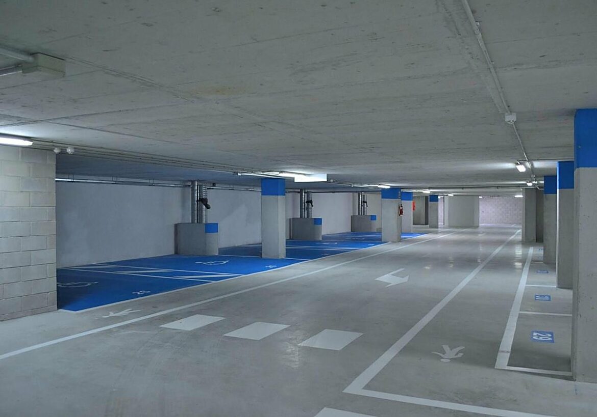 El Ayuntamiento de Murcia lanza en Abenarabi más de 150 bonos de aparcamiento 24 horas por 90 euros al mes