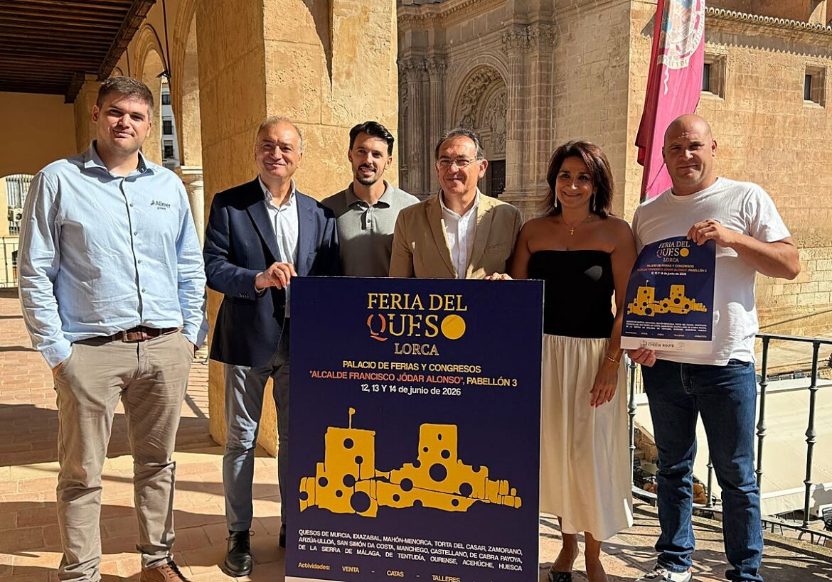 Lorca celebra su primera Feria del Queso con denominaciones de origen de toda España